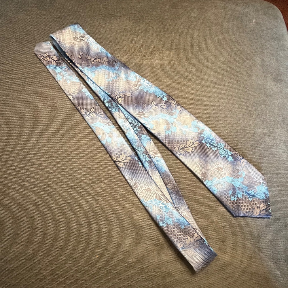 Stacy Adams Mens Blue Silver Floral Paisley Woven Jacquard Silk Blend‎ Necktie